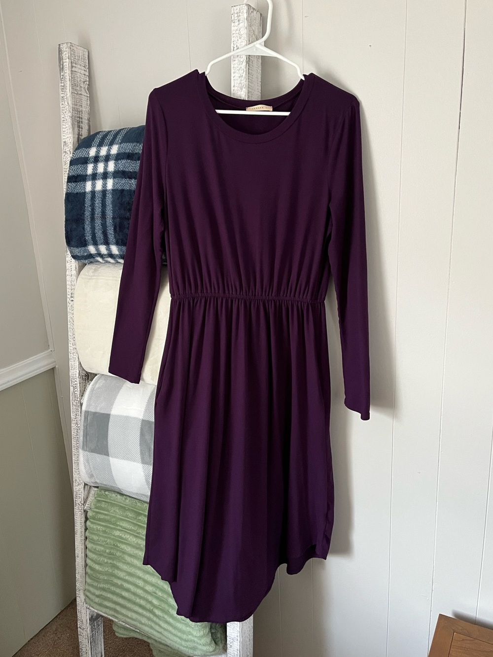 REBORN J Dark Purple Dress Size Large